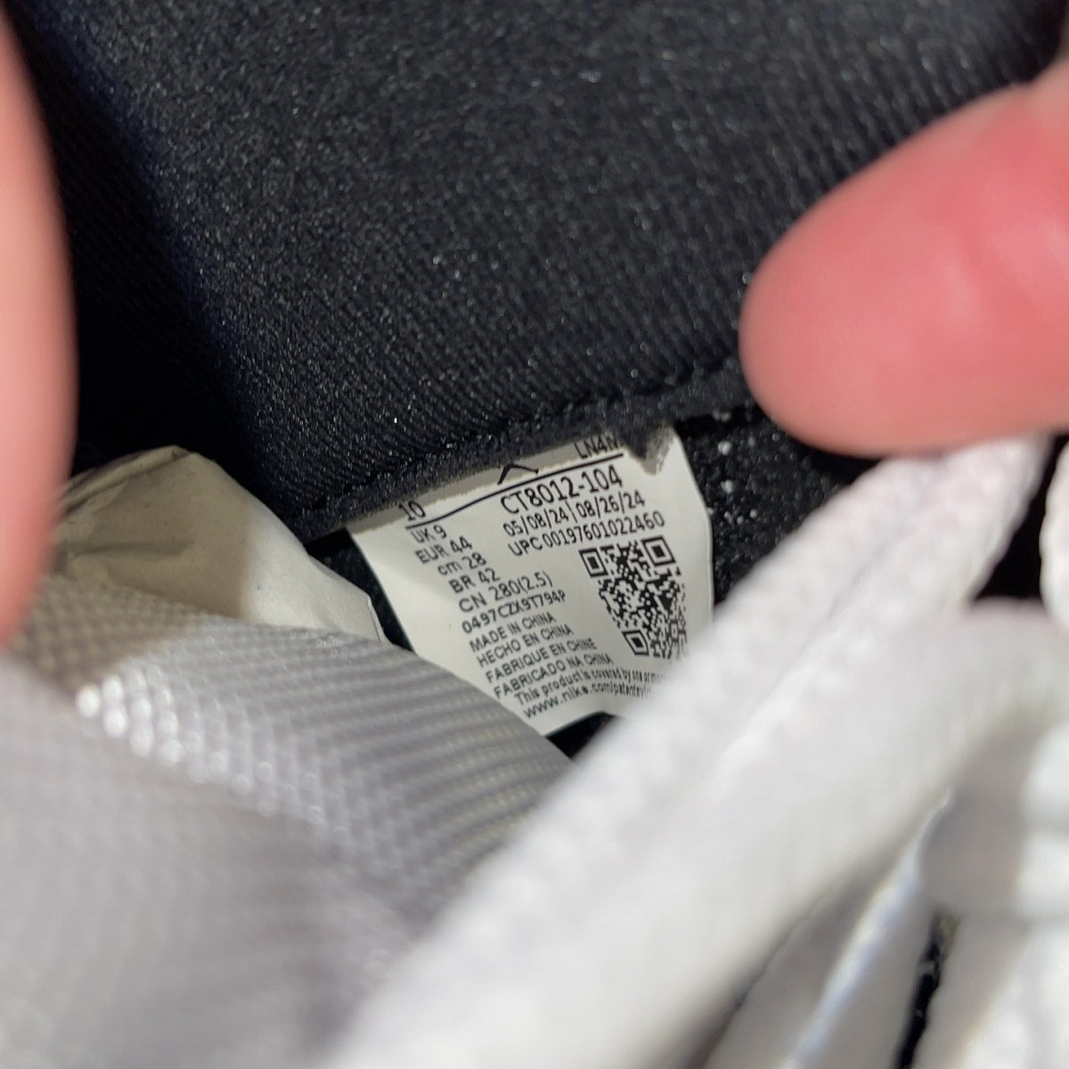 Jordan 11 Retro Legend Blue (2024) Size 10 - Image 7