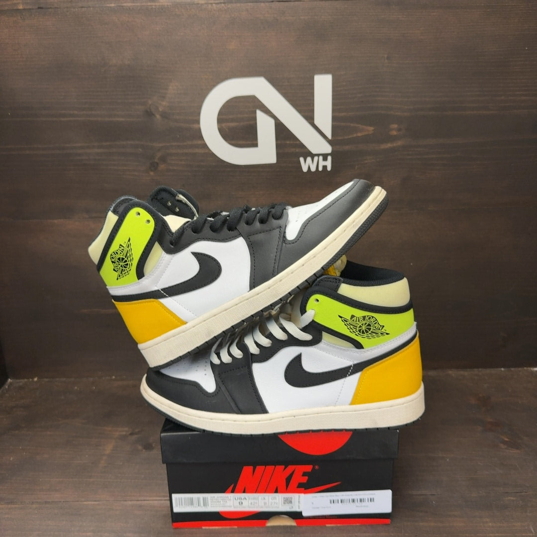 Jordan 1 Retro High White Black Volt University Gold Size 9 (Pre-Owned) - Image 1