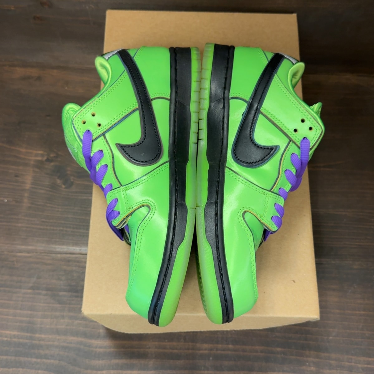 Nike SB Dunk Low The Powerpuff Girls Buttercup Size 7 (Pre-Owned) - Image 4