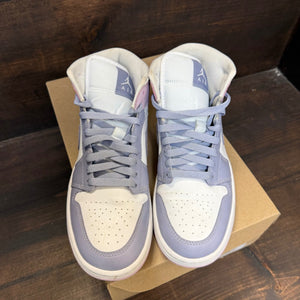 Jordan 1 Mid Indigo Haze Doll White (Women's) Size 8.5W (Pre-Owned) - Image 2