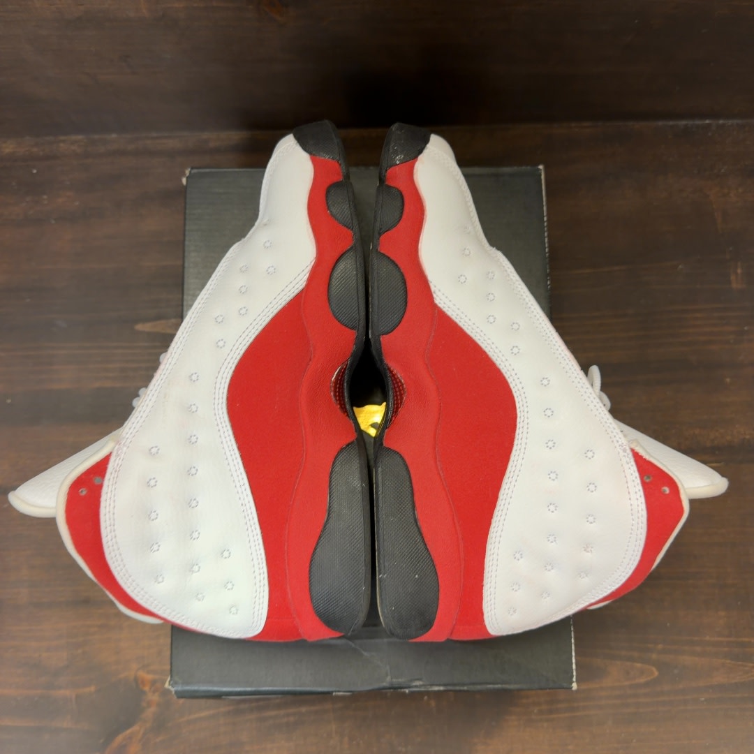 Jordan 13 Retro OG Chicago (2017) (GS) - Image 5