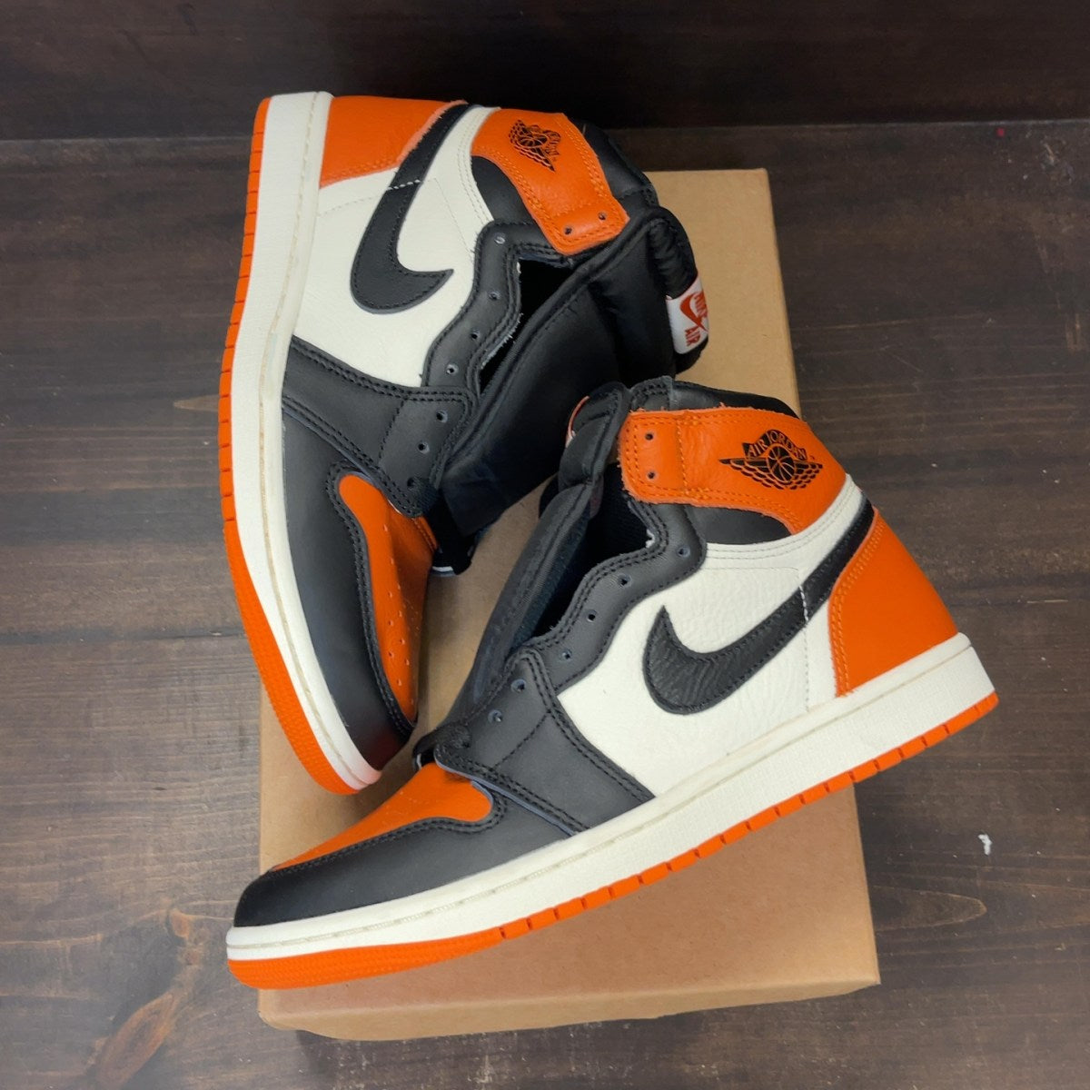 Jordan 1 Retro High OG Shattered Backboard (2025) Size 8.5 - Image 2