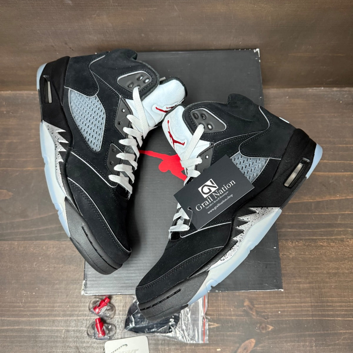 Jordan 5 Retro OG Black Metallic Reimagined - Image 4