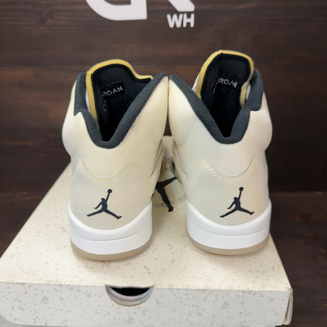Jordan 5 Retro SE Sail Size 10.5 (Pre-Owned) - Image 4