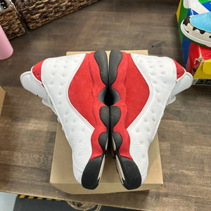 Jordan 13 Retro OG Chicago (2017) Size 11 (Pre-Owned) - Image 5
