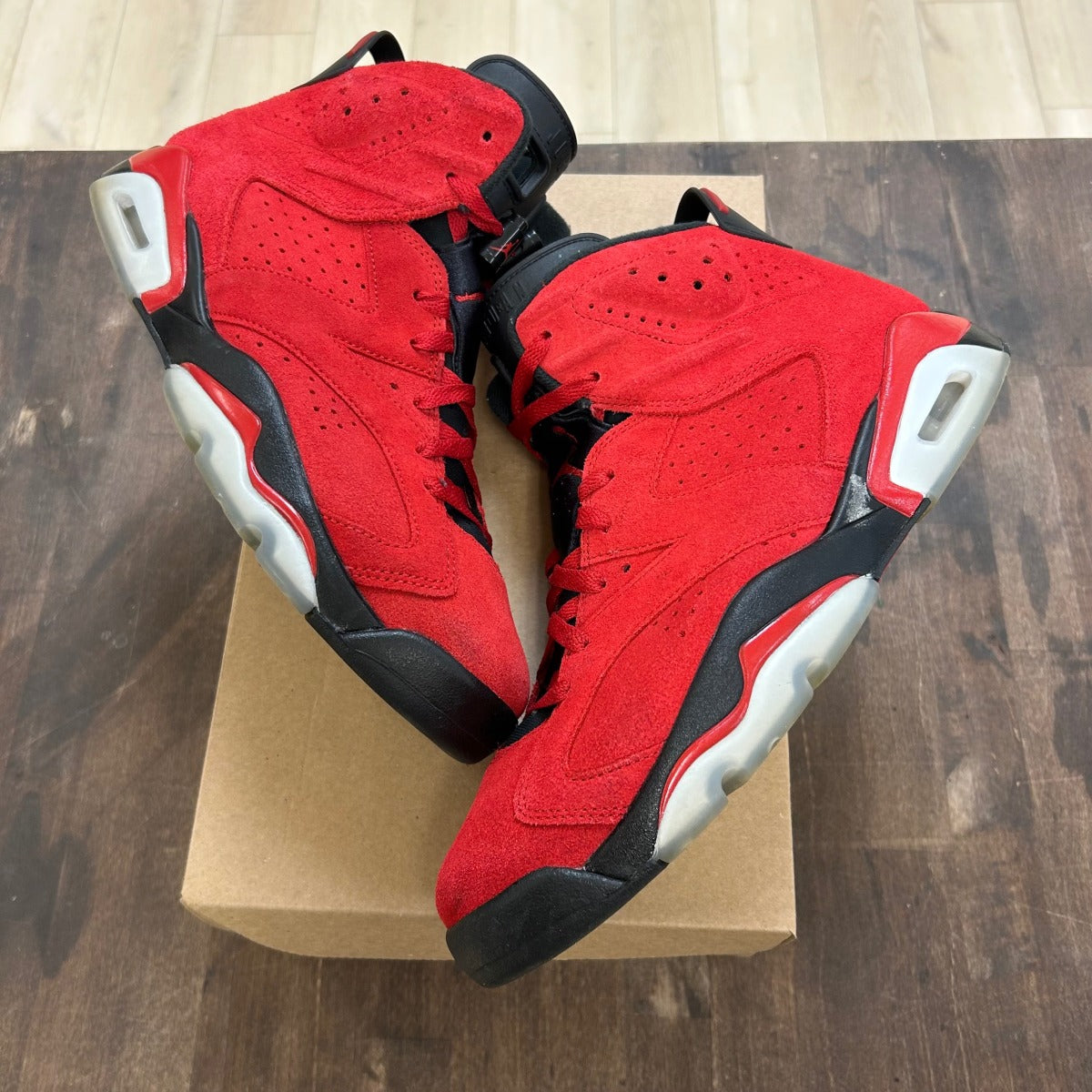 Jordan 6 Retro Toro Bravo Size 11.5 (Pre-Owned) - Image 1