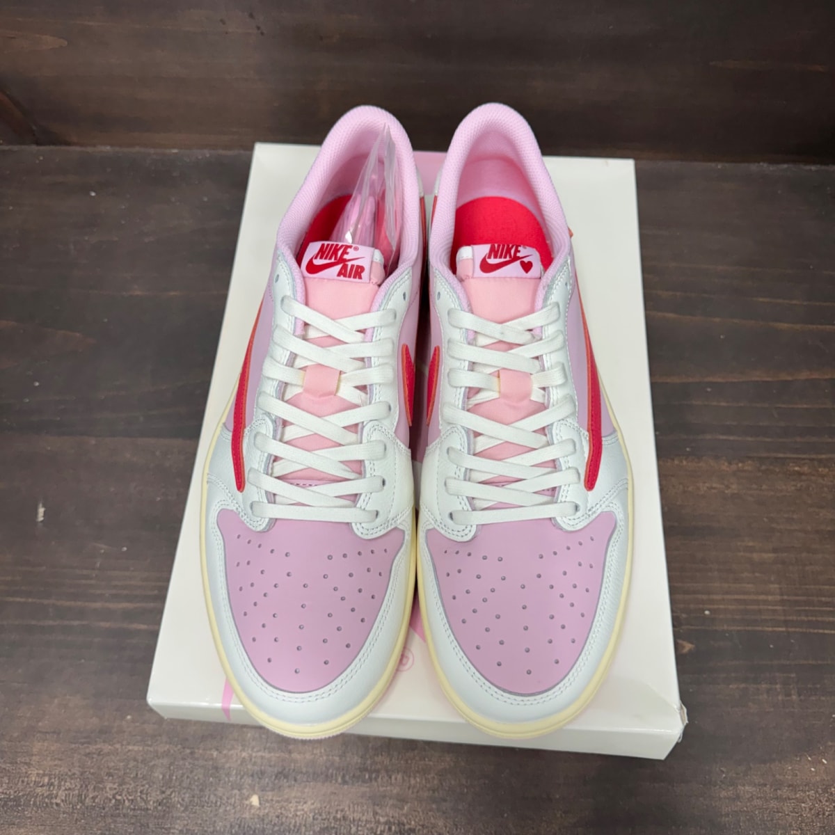 Jordan 1 Retro Low OG SP Travis Scott Sail Tropical Pink Size 12.5 (Pre-Owned)
