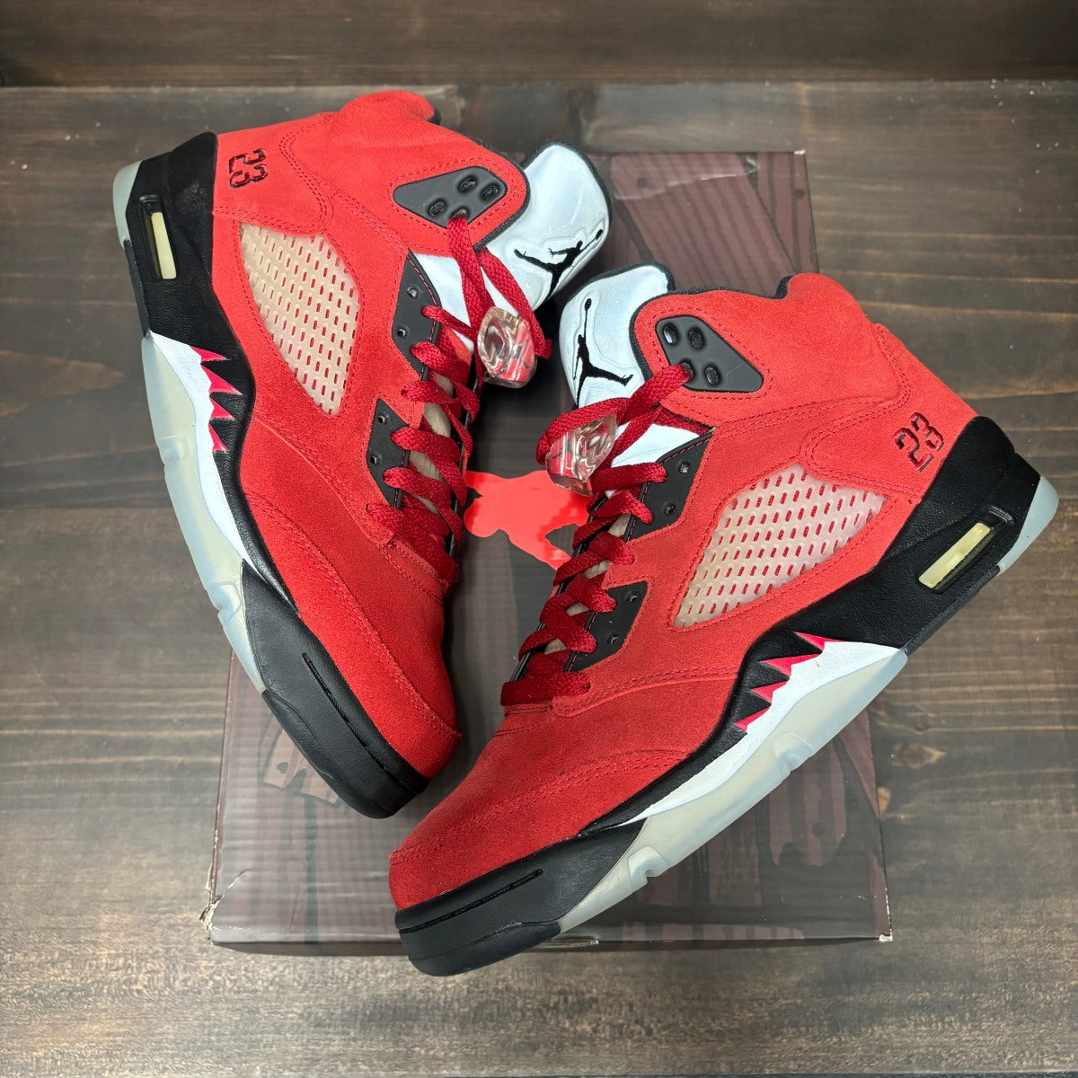 Jordan 5 Retro Raging Bull Red (2021) Size 9 (Pre-Owned)
