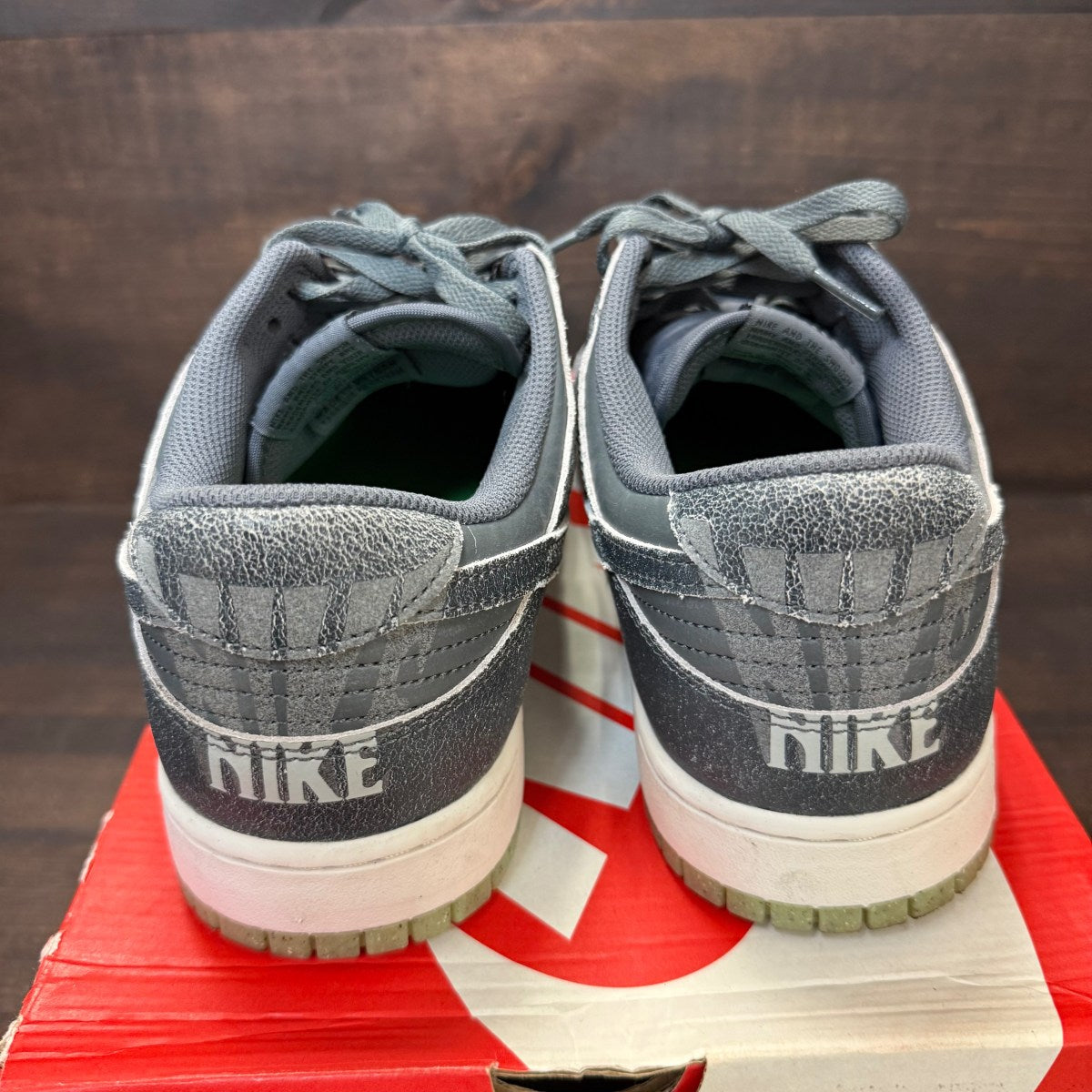 Nike Dunk Low Retro PRM Halloween (2022) - Image 3