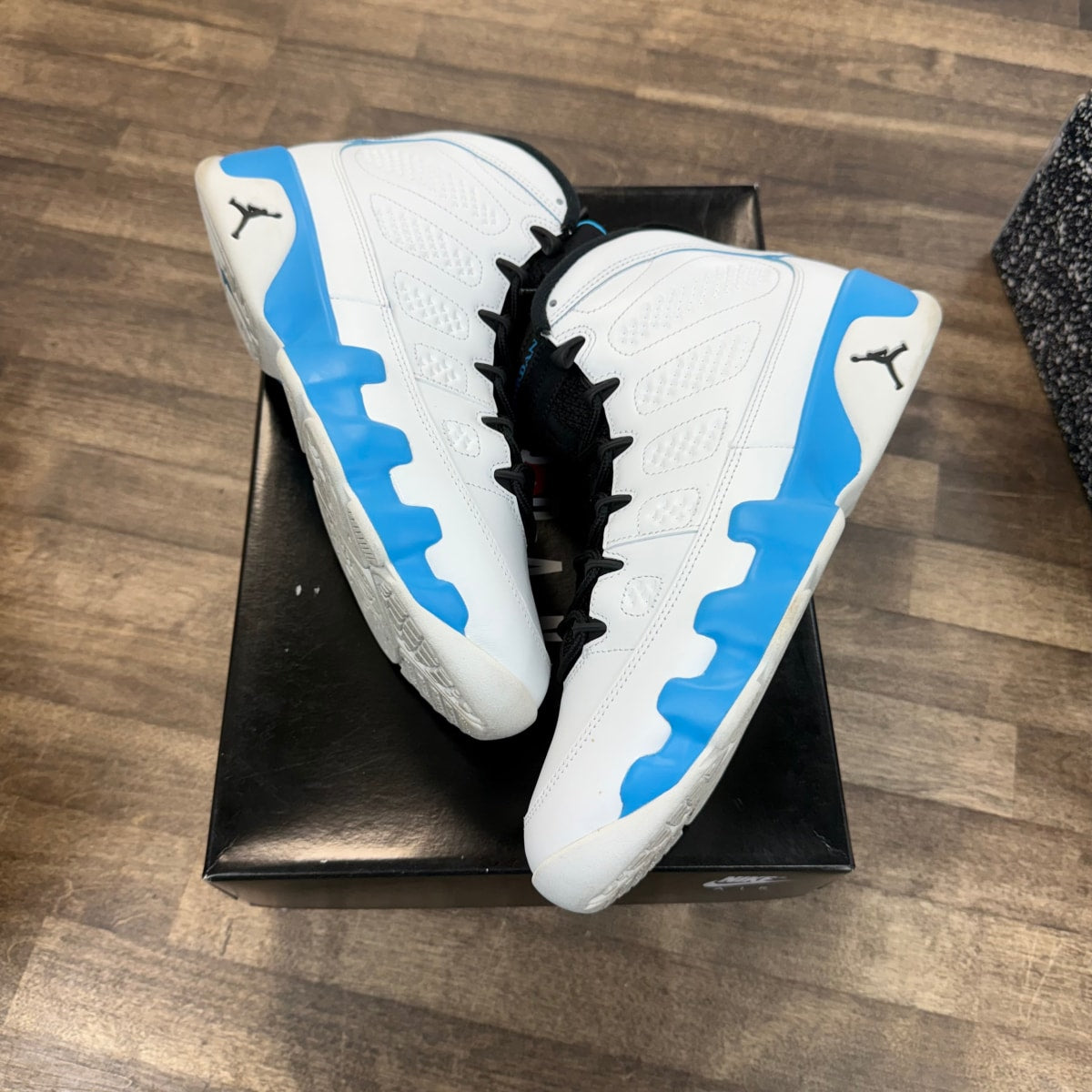 Jordan 9 Retro Powder Blue (2024) - Image 1