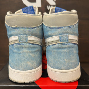 Jordan 1 Retro High OG Hyper Royal - Image 4