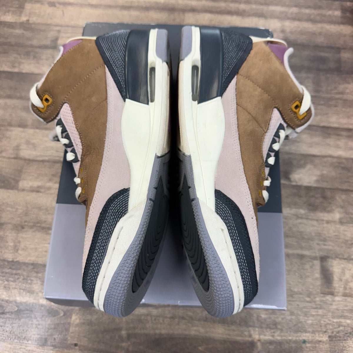 Jordan 3 Retro Winterized Archaeo Brown - Image 2