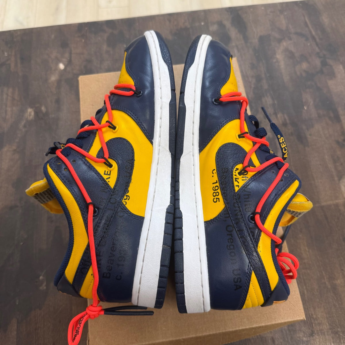 Nike Dunk Low Off-White University Gold Size 10.5 (Pre-Owned) - Image 4