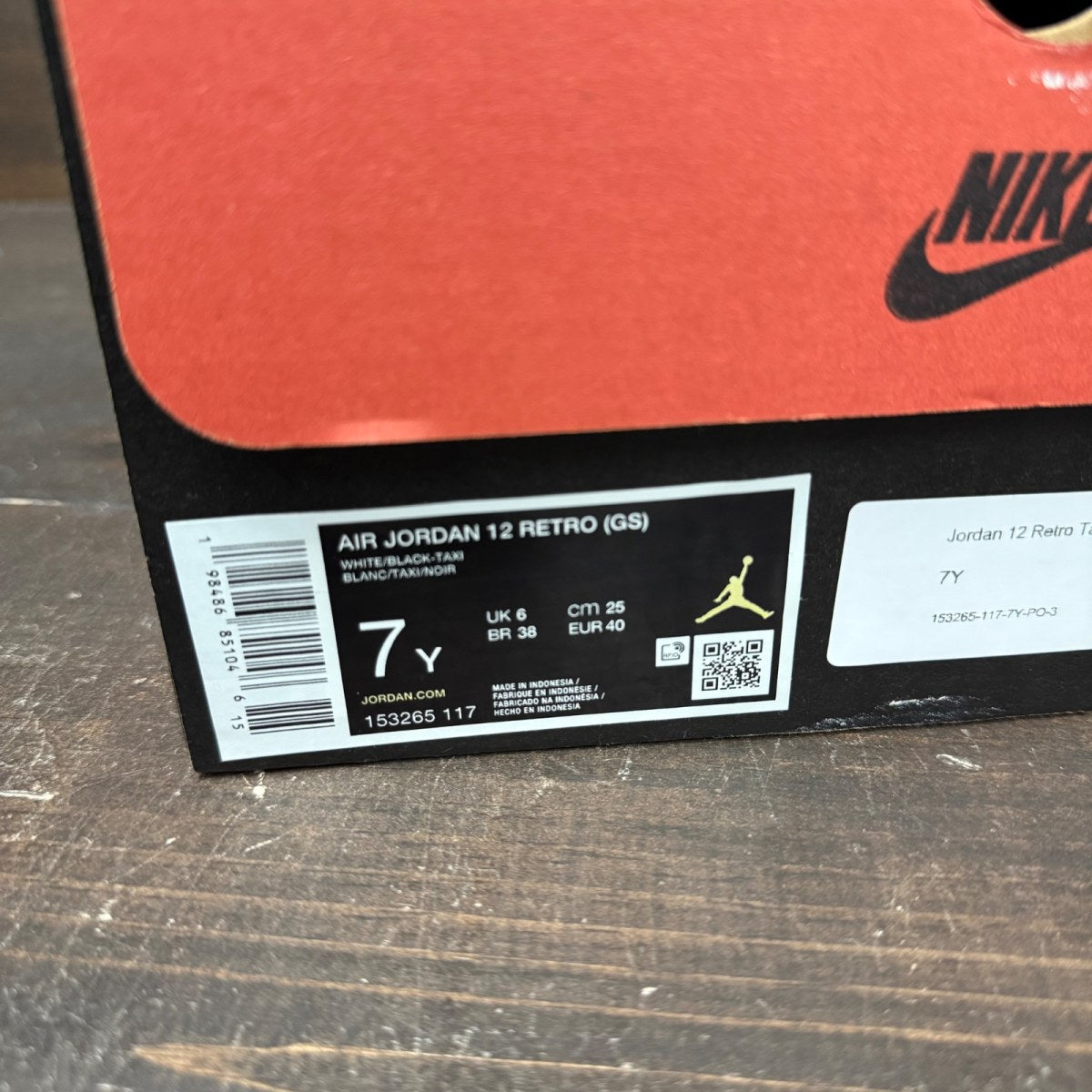 Jordan 12 Retro Taxi (2025) (GS) - Image 7