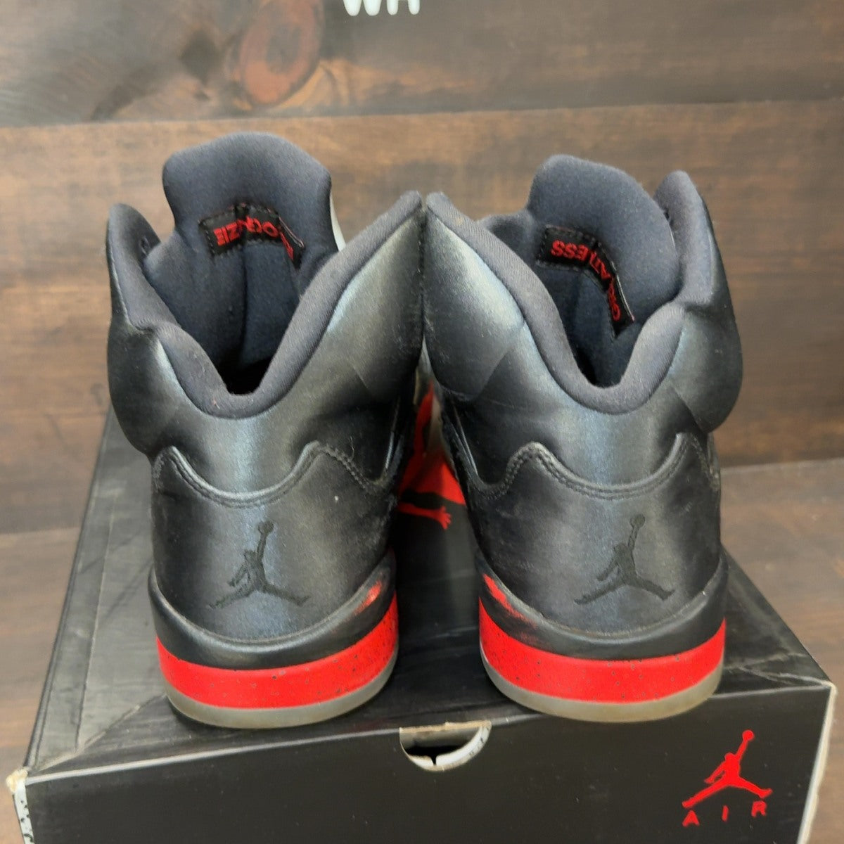 Jordan 5 Retro Satin Bred - Image 5