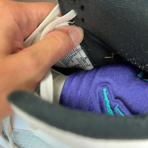 Jordan 5 Retro Grape (2025) Size 10 (Pre-Owned) - aux