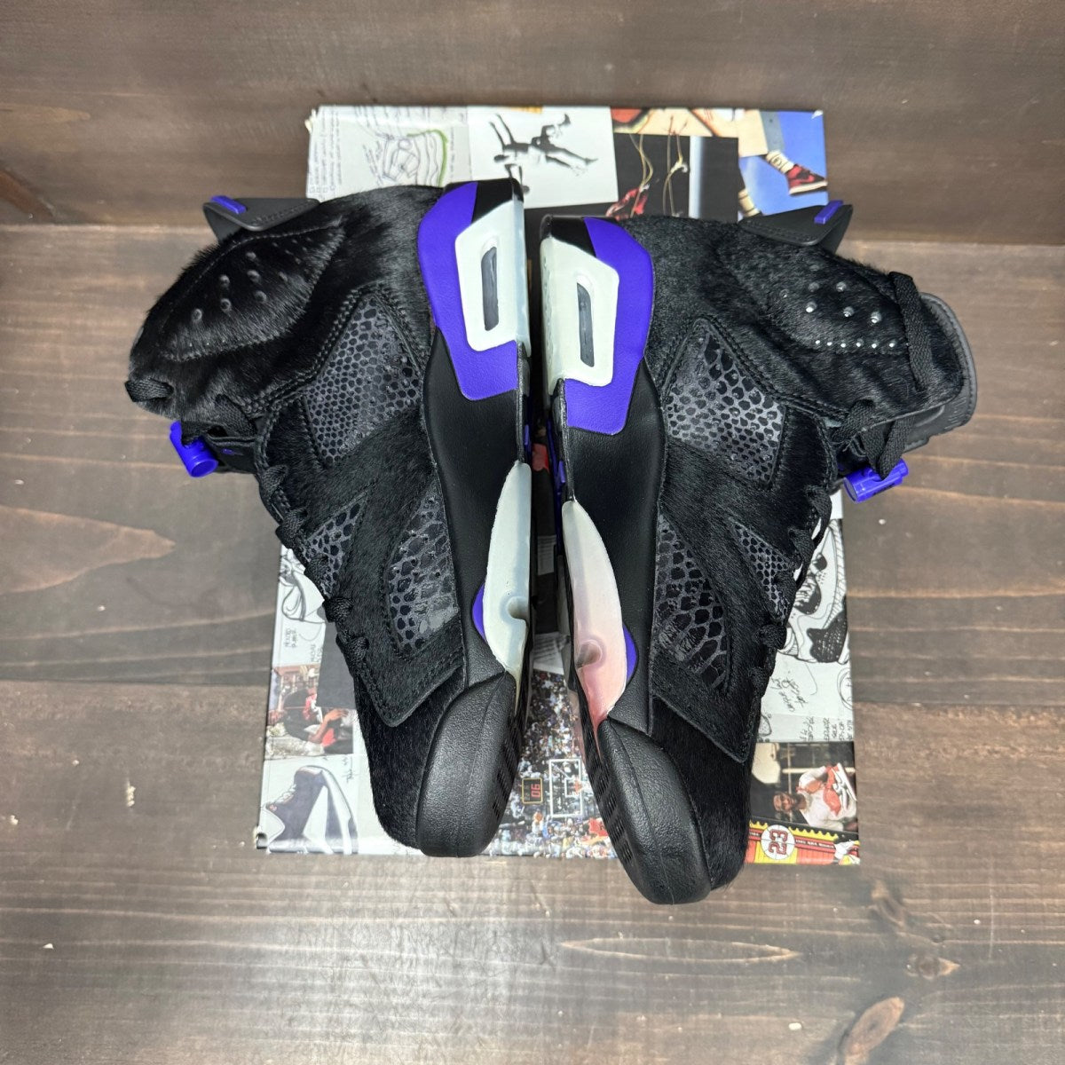 Jordan 6 Retro Social Status Size 8 (Pre-Owned) - Image 3