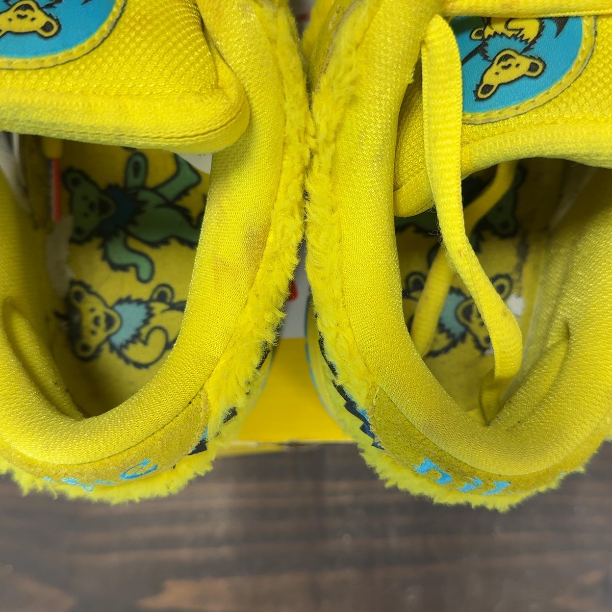 Nike SB Dunk Low Grateful Dead Bears Opti Yellow Size 8.5 (Pre-Owned) - aux