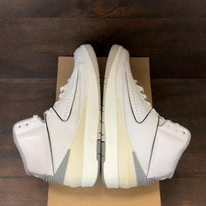 Jordan 2 Retro Cement Grey Size 9.5 (Pre-Owned) - Image 5