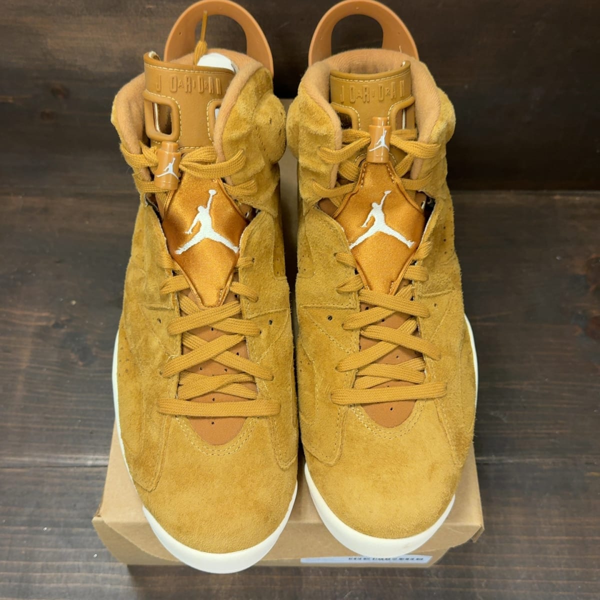 Jordan 6 Retro Wheat Size 12 (Pre-Owned) - tag