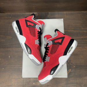 Jordan 4 Retro Toro Bravo (2026) - Image 2