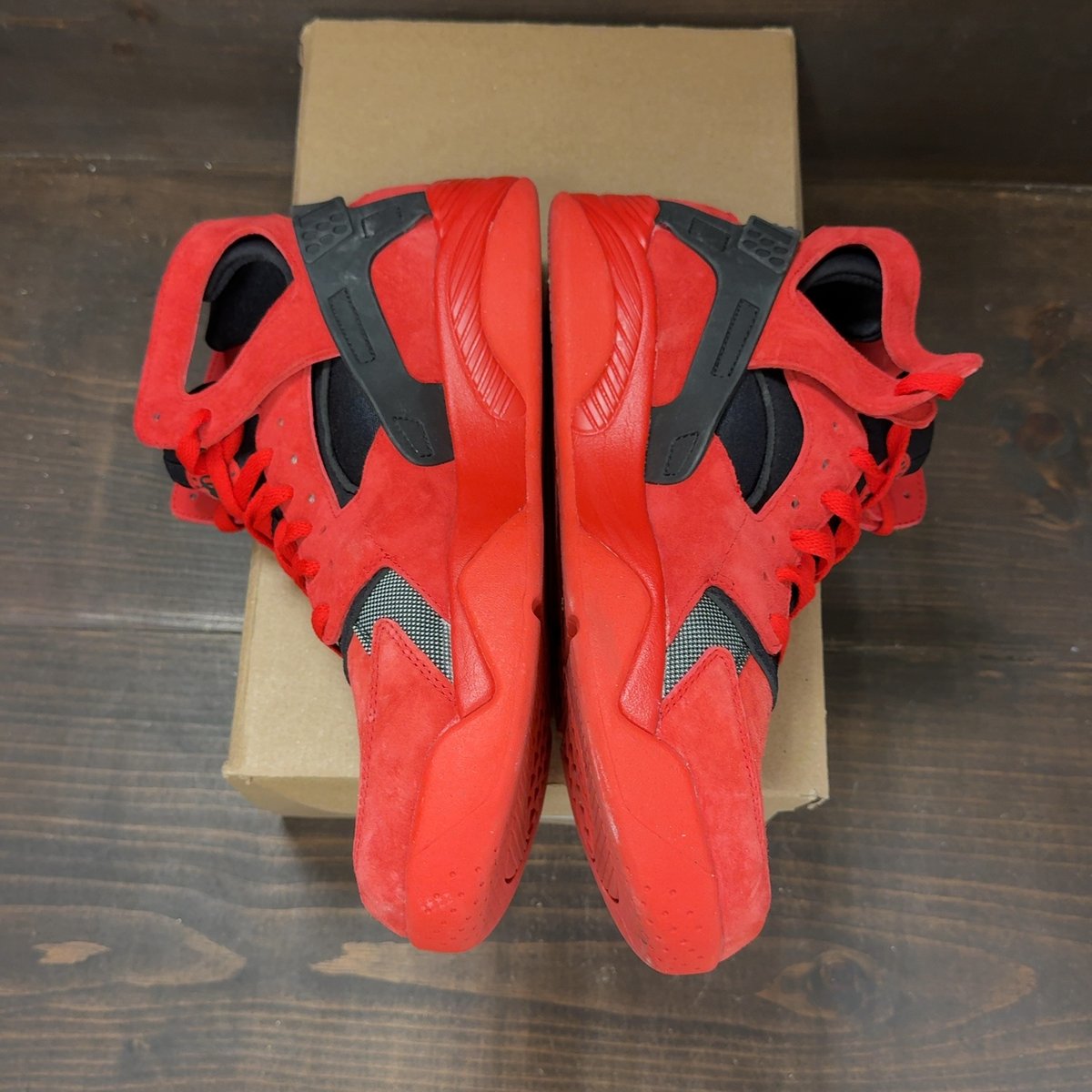 Nike Air Flight Huarache University Red Black Size 12 (Pre-Owned) - aux