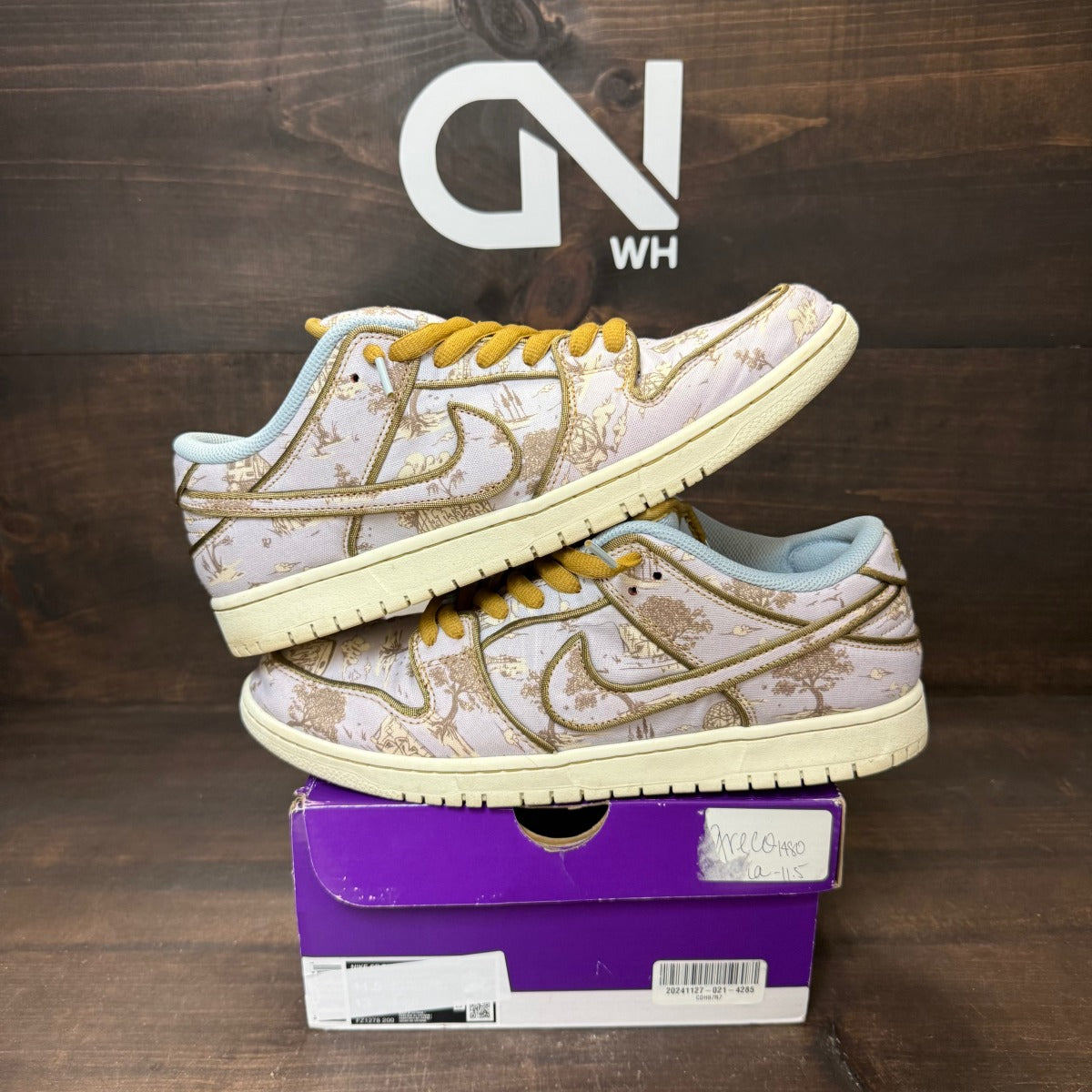 Nike SB Dunk Low Premium City of Style Size 11.5 (Pre-Owned) - Image 1