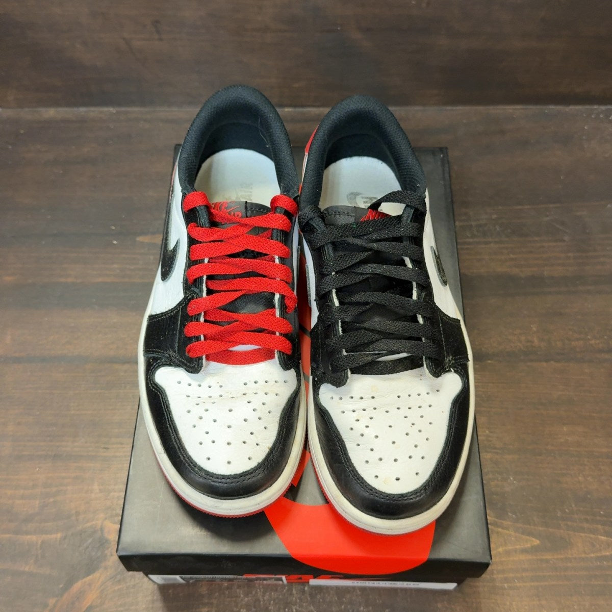 Jordan 1 Retro Low OG Black Toe (2023) - Image 3