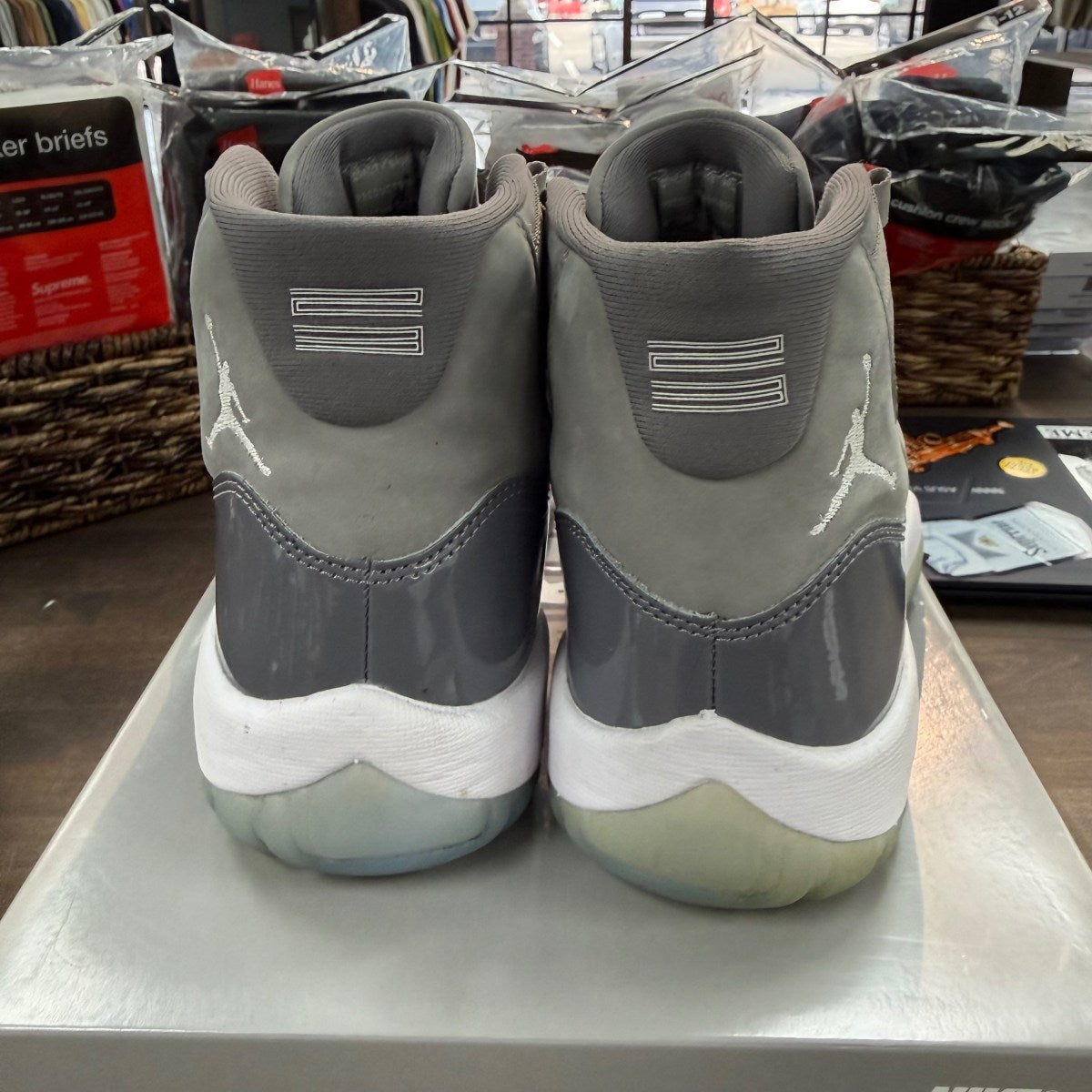 Jordan 11 Retro Cool Grey (2021) Size 8.5 (Pre-Owned) - Image 4