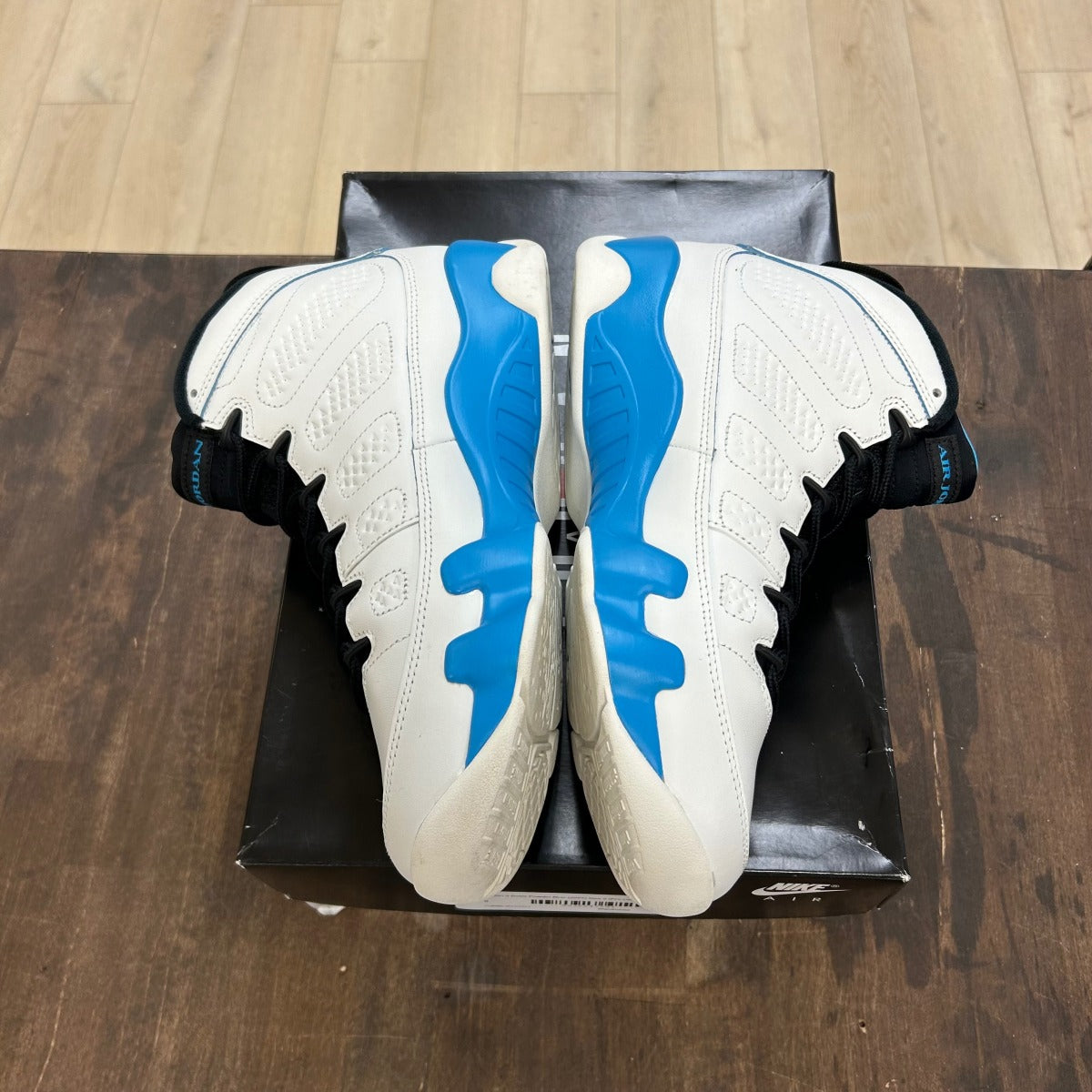 Jordan 9 Retro Powder Blue (2024) - Image 3