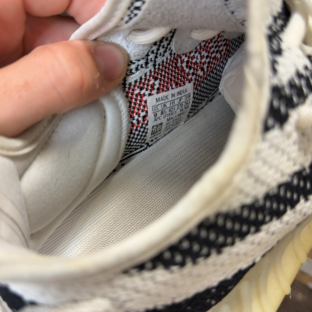 adidas Yeezy Boost 350 V2 Zebra Size 9 (Pre-Owned) - aux