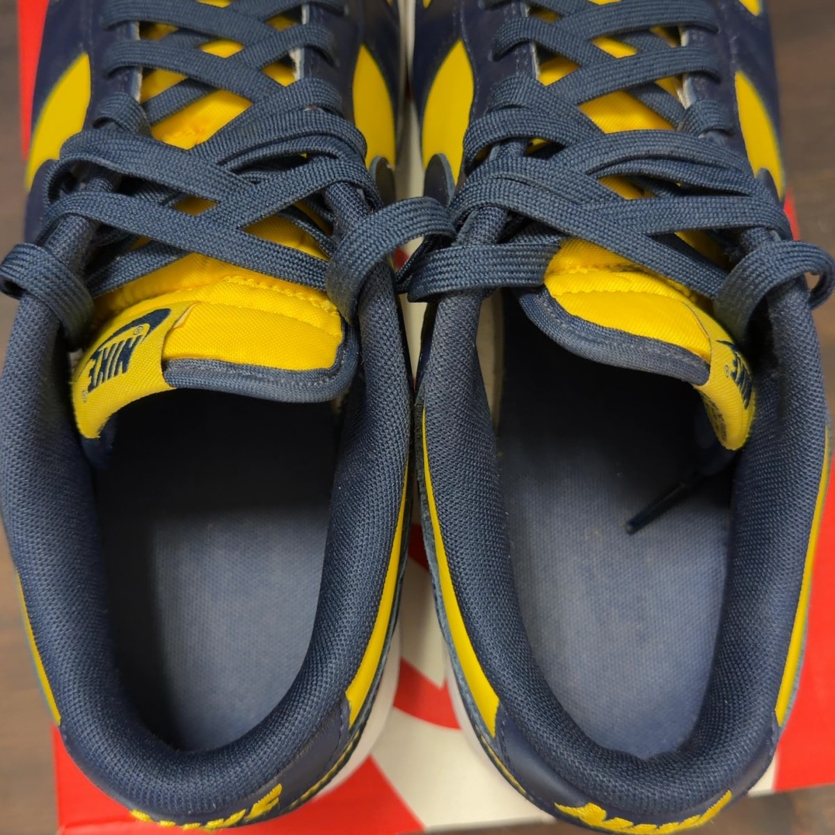 Nike Dunk Low Michigan (2021) Size 10.5 (Pre-Owned) - Image 5