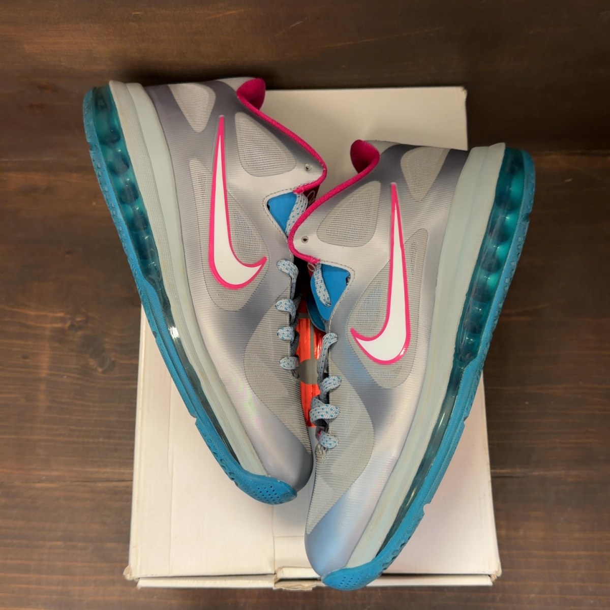 Nike LeBron 9 Low Fireberry - Image 2