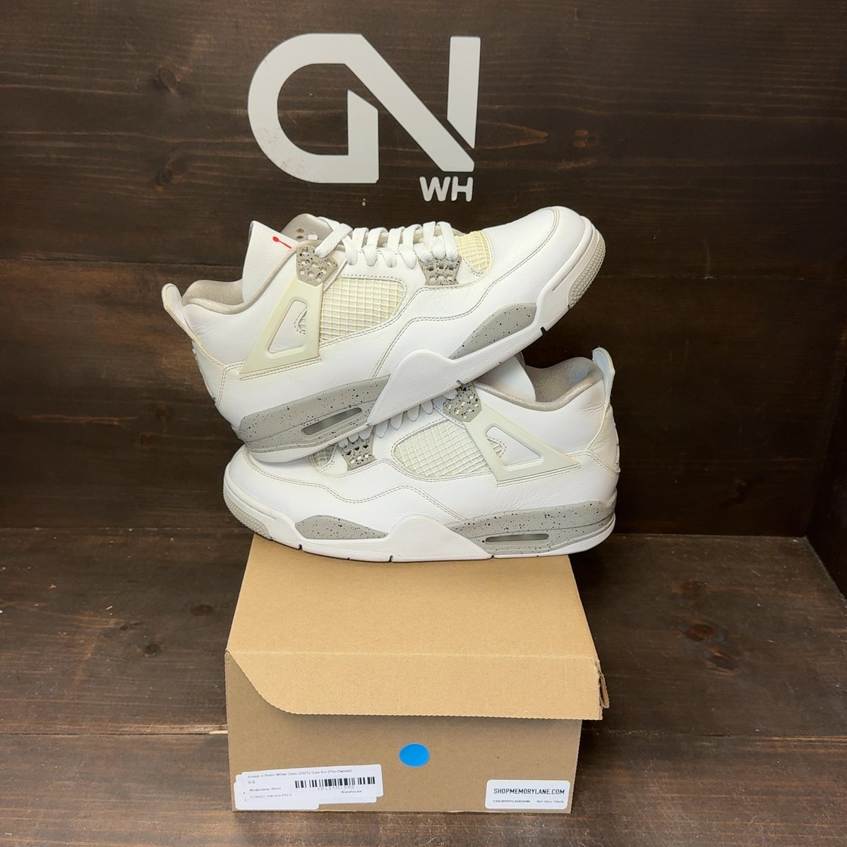 Jordan 4 Retro White Oreo (2021) Size 9.5 (Pre-Owned) - front