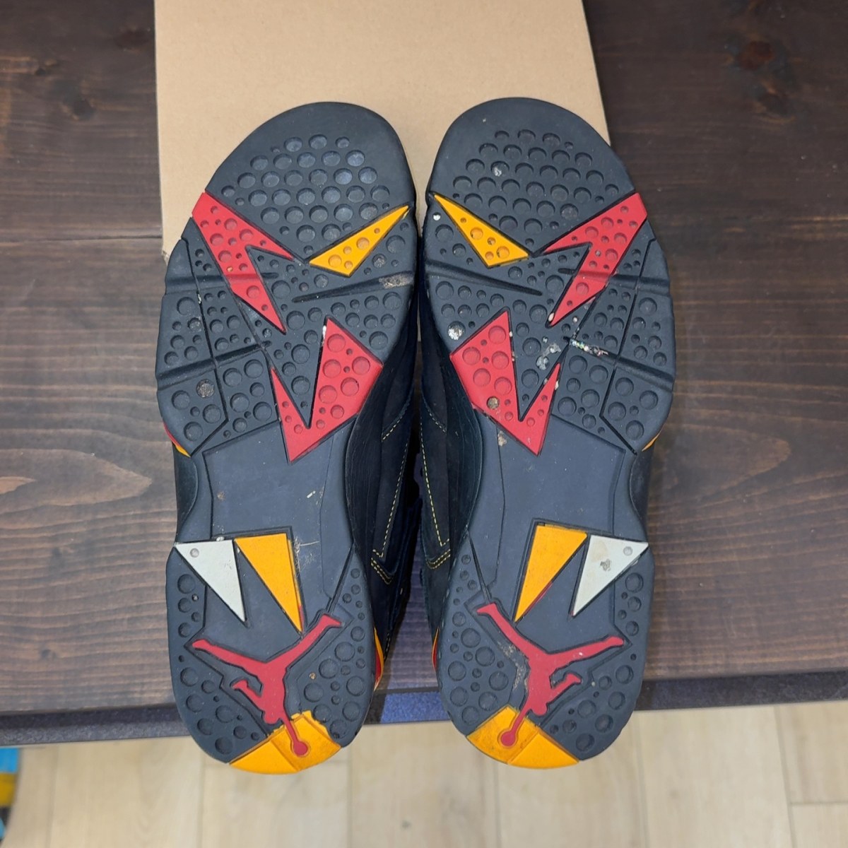 Jordan 7 Retro Citrus (2022) Size 9.5 (Pre-Owned) - Image 8