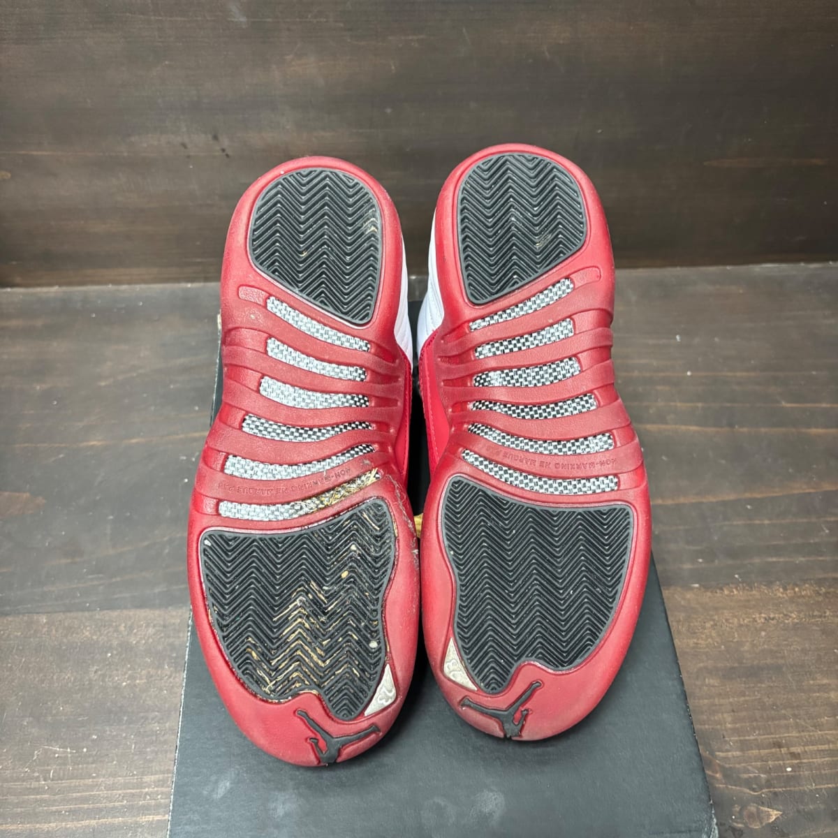 Jordan 12 Retro Cherry (2023) (GS) Size 6Y (Pre-Owned) - box