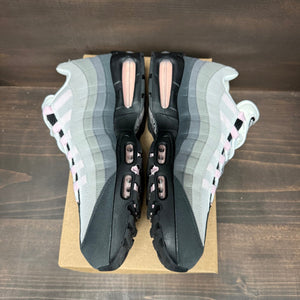Nike Air Max 95 OG Big Bubble Pink Foam (Women's) Size 13.5W (Pre-Owned) - Image 3