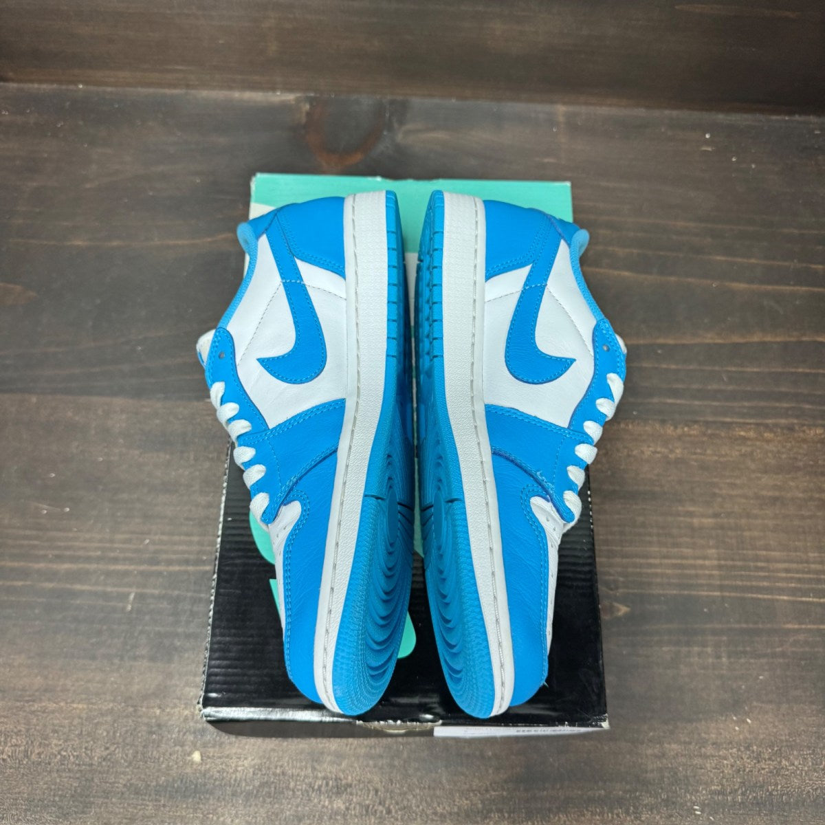 Jordan 1 Low SB UNC - Image 4