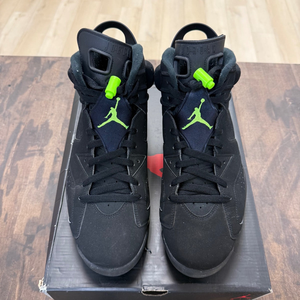 Jordan 6 Retro Electric Green - Image 2