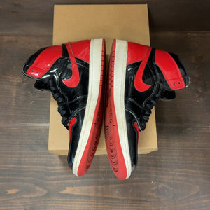 Jordan 1 Retro High OG Patent Bred Size 9 (Pre-Owned) - Image 4
