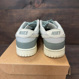 Nike Dunk Low Mica Green Size 8.5 (Pre-Owned) - Image 4