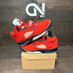 Jordan 5 Retro Raging Bull Red (2021) (GS) Size 5.5Y (Pre-Owned) - Image 1