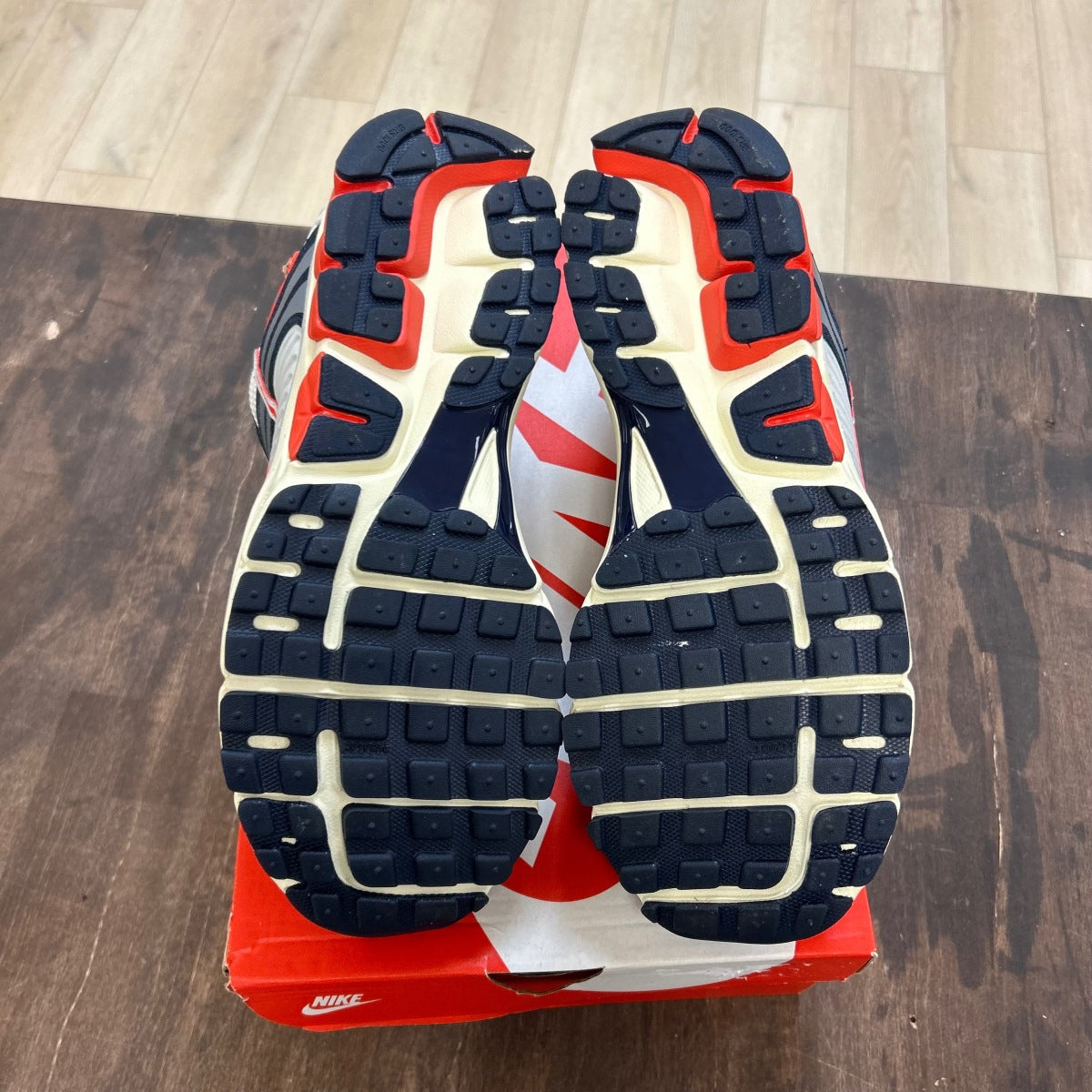 Nike Zoom Vomero 5 USA Size 12 (Pre-Owned)