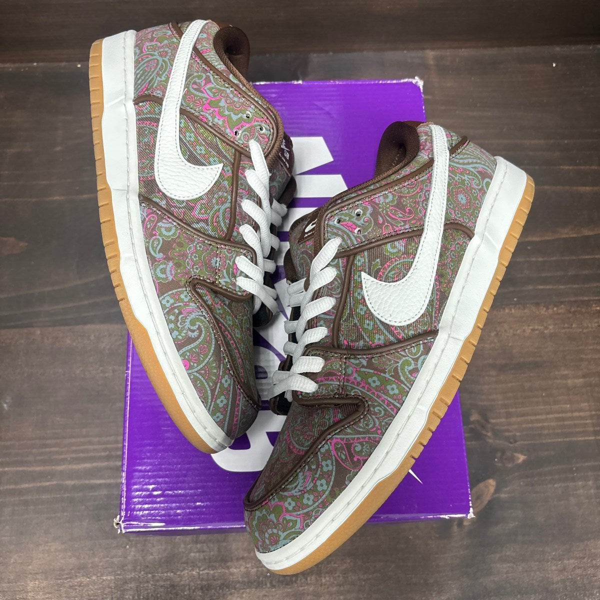 Nike SB Dunk Low Pro Paisley Brown - Image 2