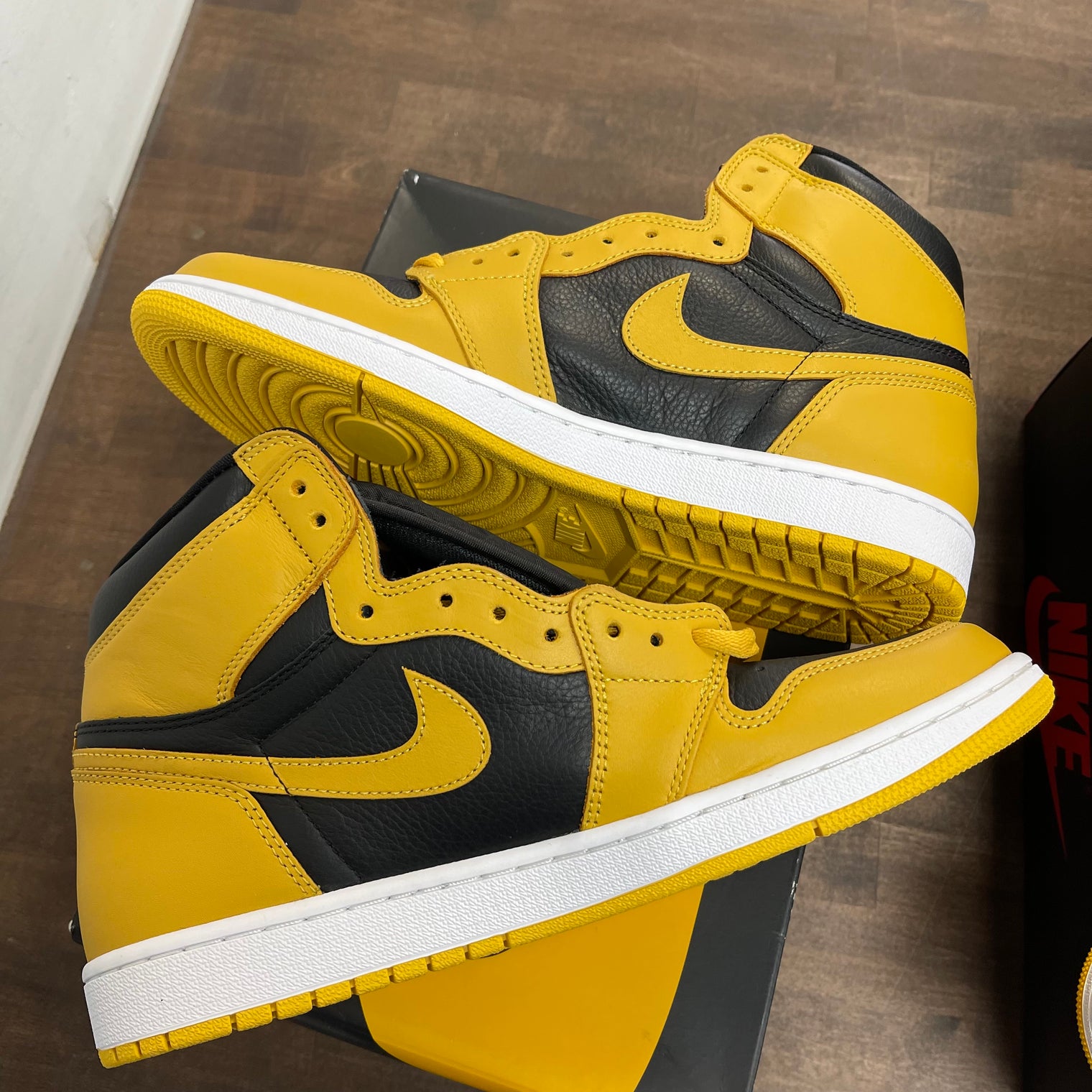Pollen Jordan 1 High (USED)