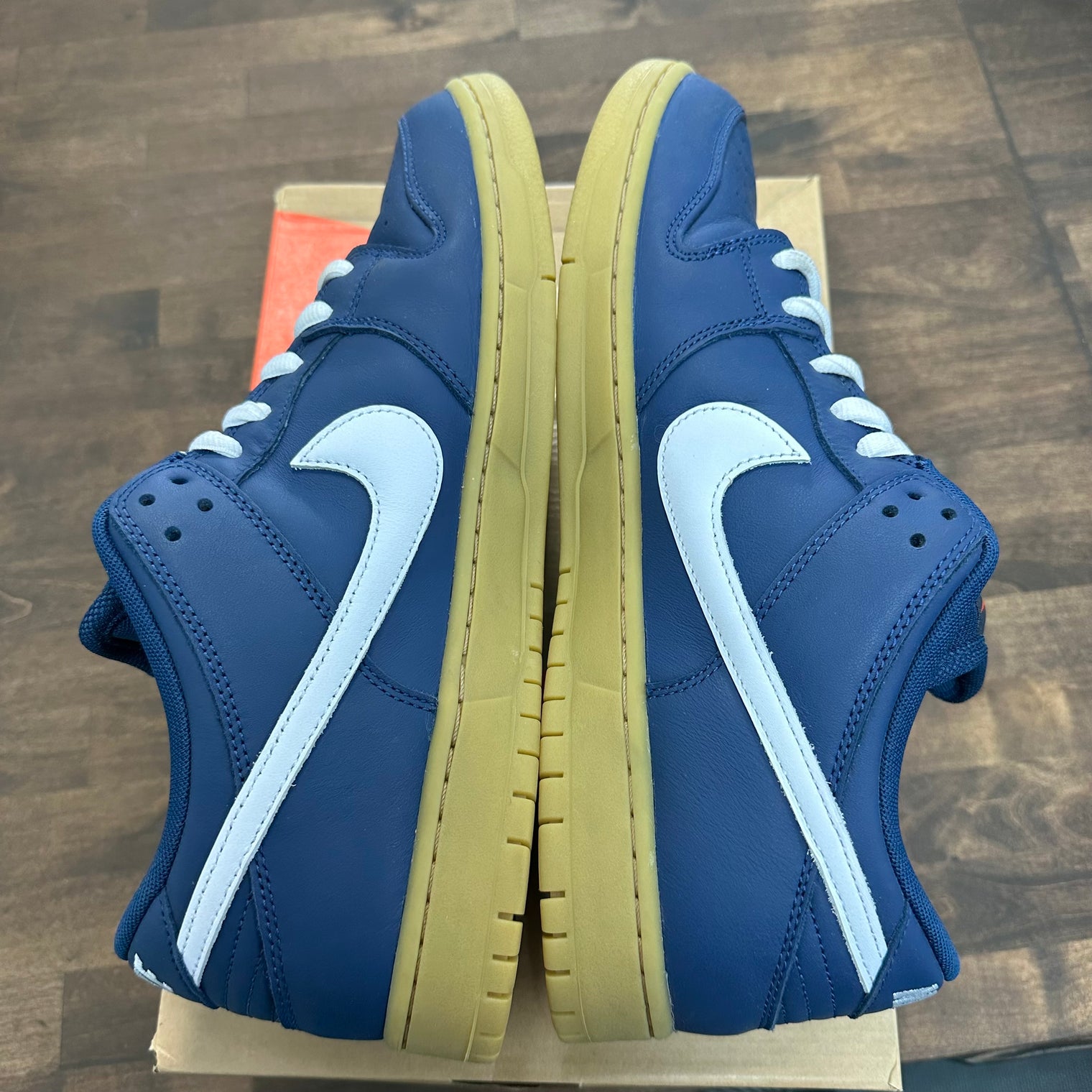 Navy Gum Nike SB Dunk Low (USED)