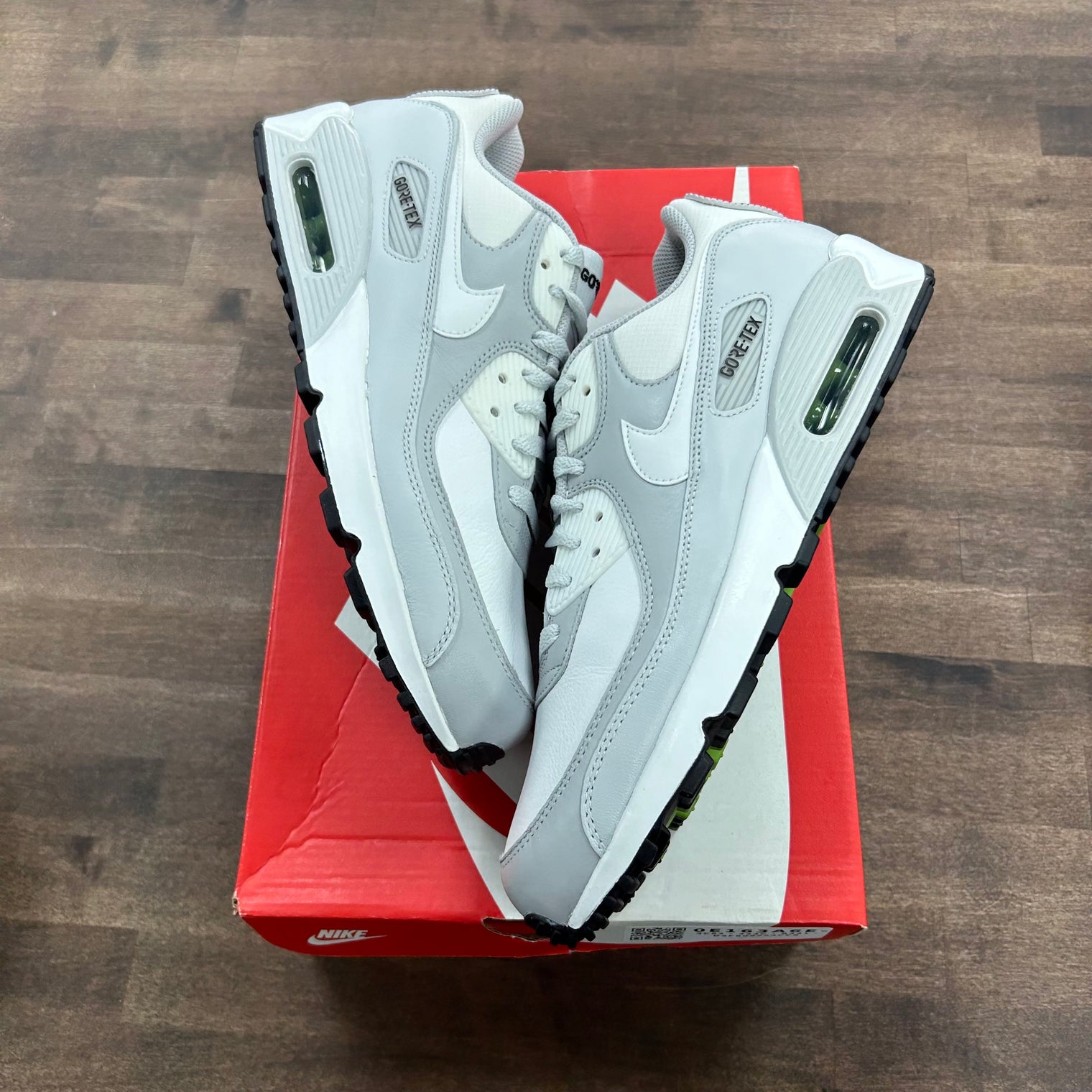 Nike Air Max 90 Gore-Tex Photon Dust (USED)