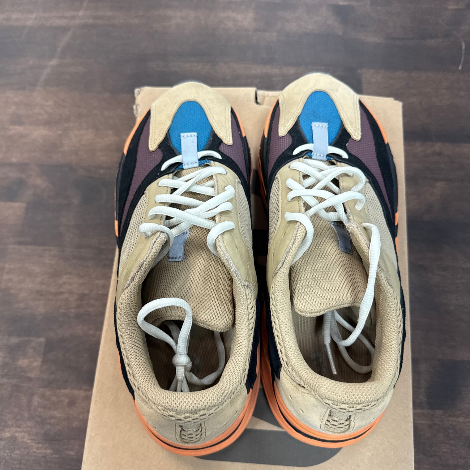 adidas Yeezy Boost 700 Enflame Amber (USED)