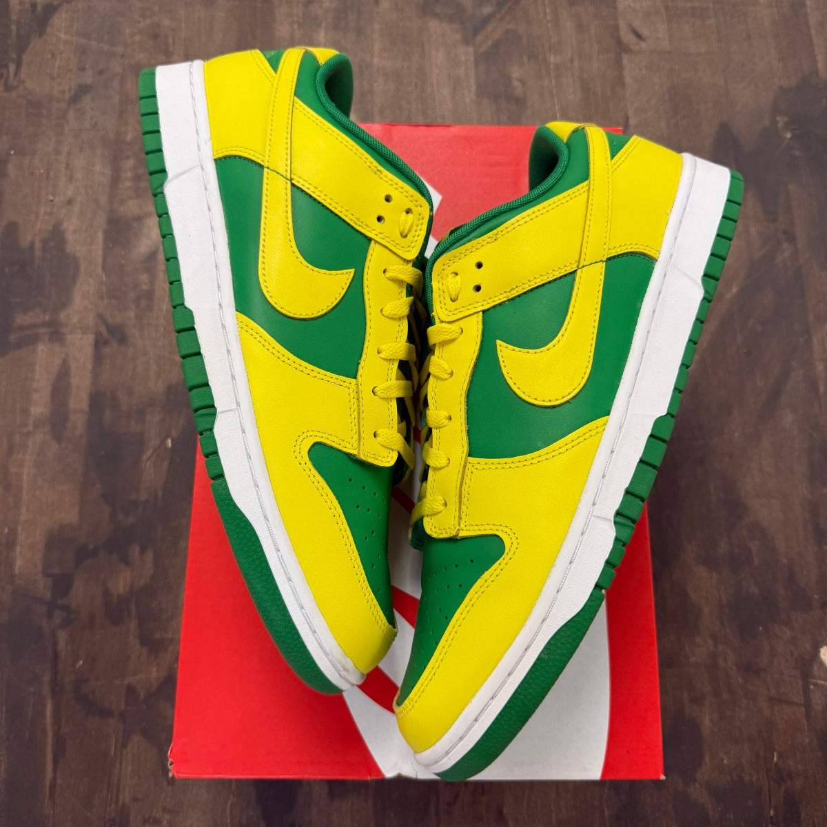 Nike Dunk Low Retro Reverse Brazil - Image 1