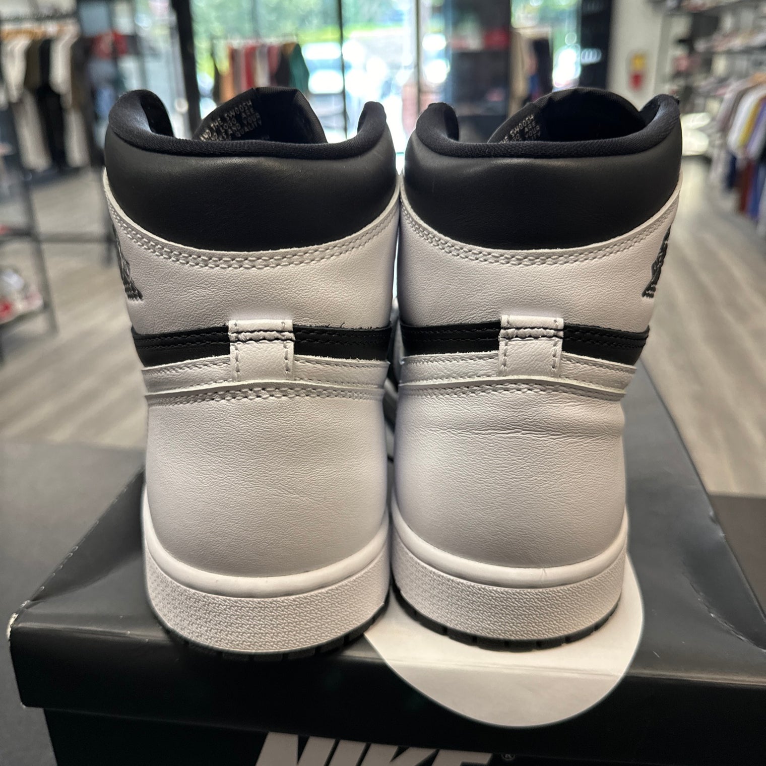 Black White Jordan 1 High (USED)
